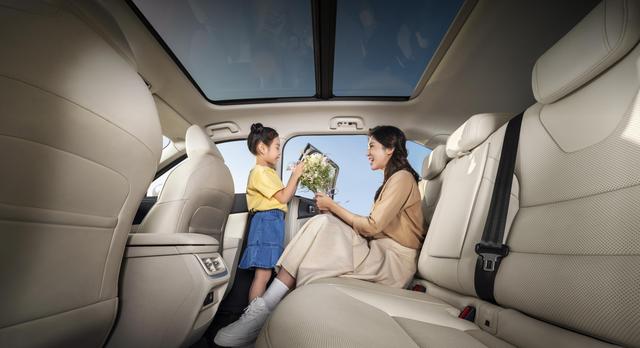 长城中型SUV仅11.6万,全系四驱能6.8秒破百,油耗3.4L-有驾