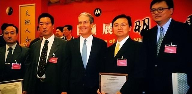 比亚迪名字竟是被逼无奈！两字名全被占，三字首字母藏惊喜-有驾