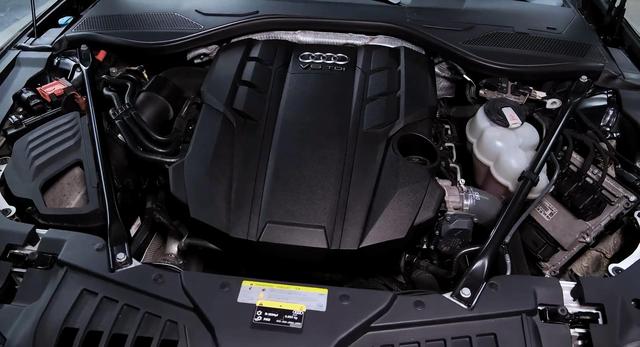 开完宝马740后,再开奥迪A8,实测200公里没想到差距这么大的强烈对比!-有驾