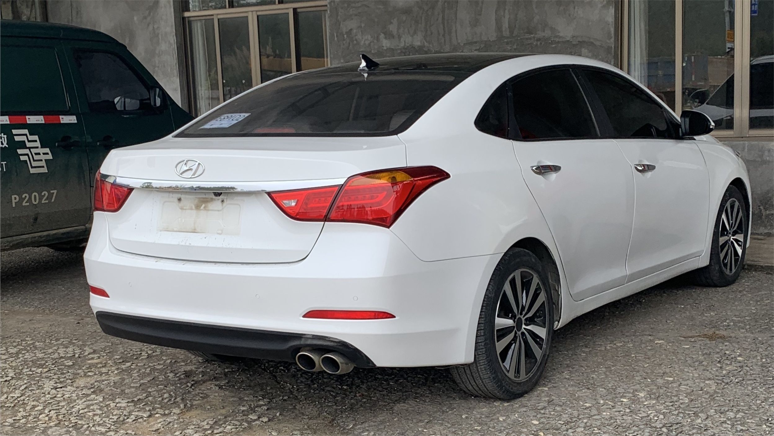 买车紧凑型跟中型是什么区别__买车买紧凑型车好还是中型车好