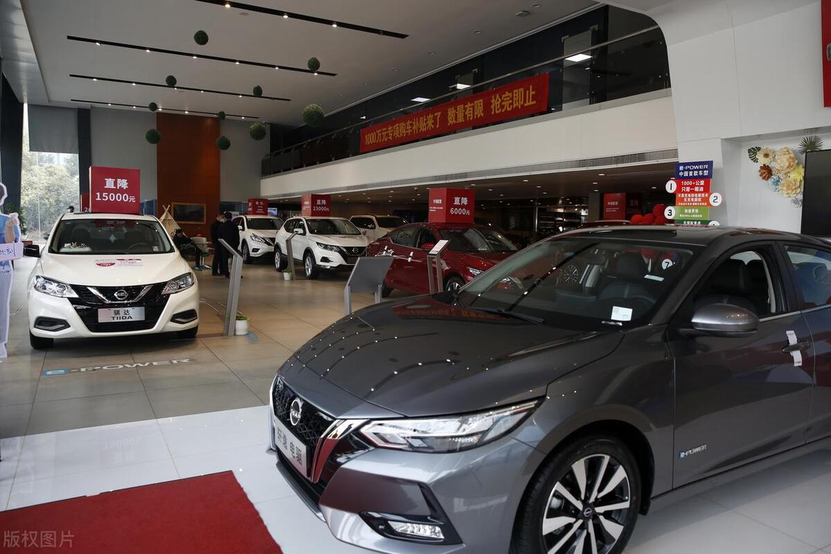 买车买紧凑型车好还是中型车好_买车紧凑型跟中型是什么区别_