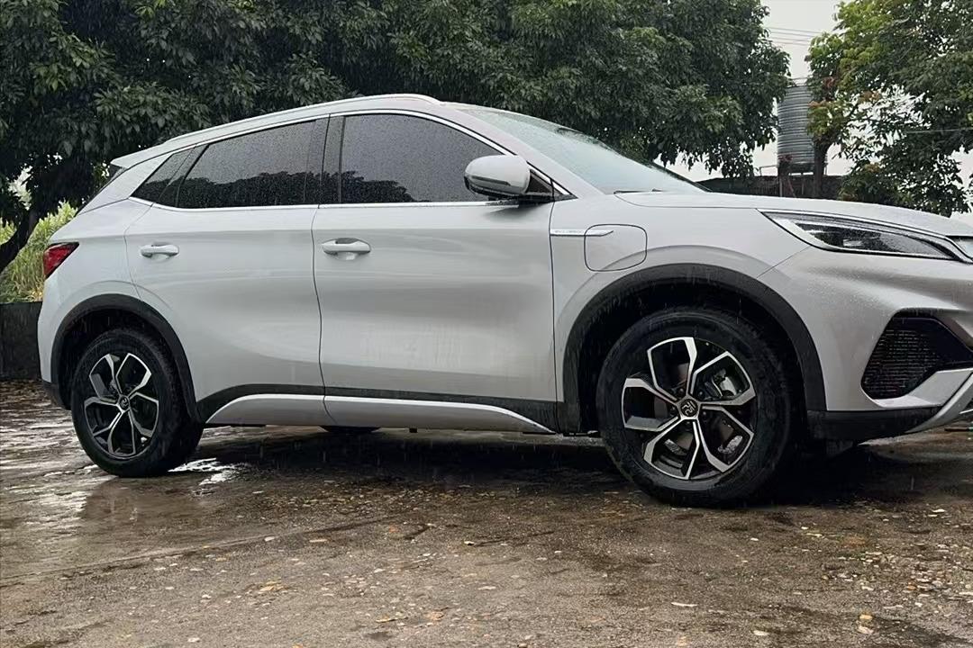 电车高速费电还是低速_电车跑高速更耗电吗_