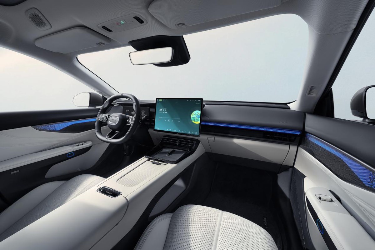 15万的领克07 EM-P你是头也不回，现在13万，还不赶紧抢？_15万的领克07 EM-P你是头也不回，现在13万，还不赶紧抢？_