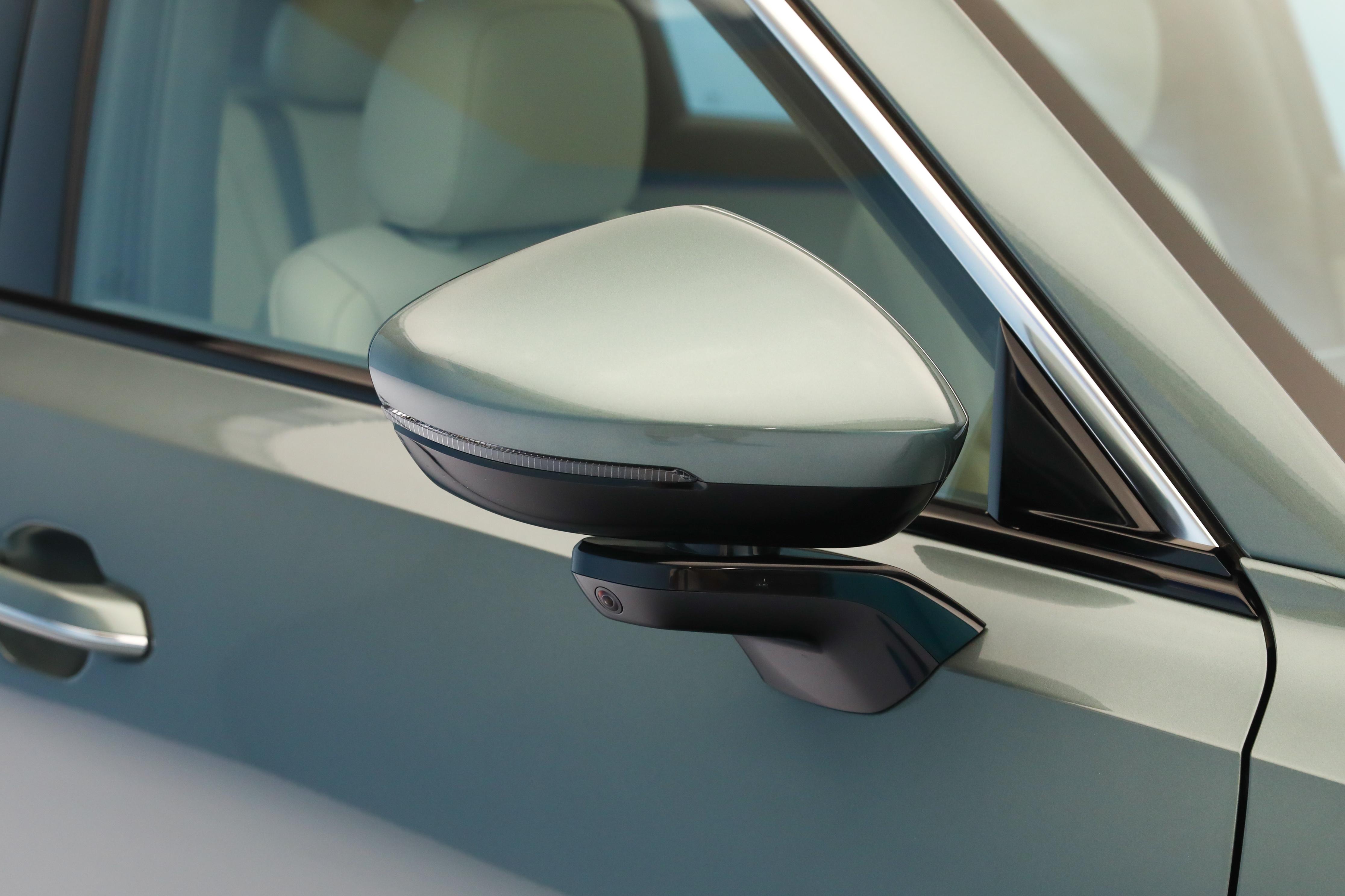 车载冰箱有内置电池好不好__内置冰箱的车