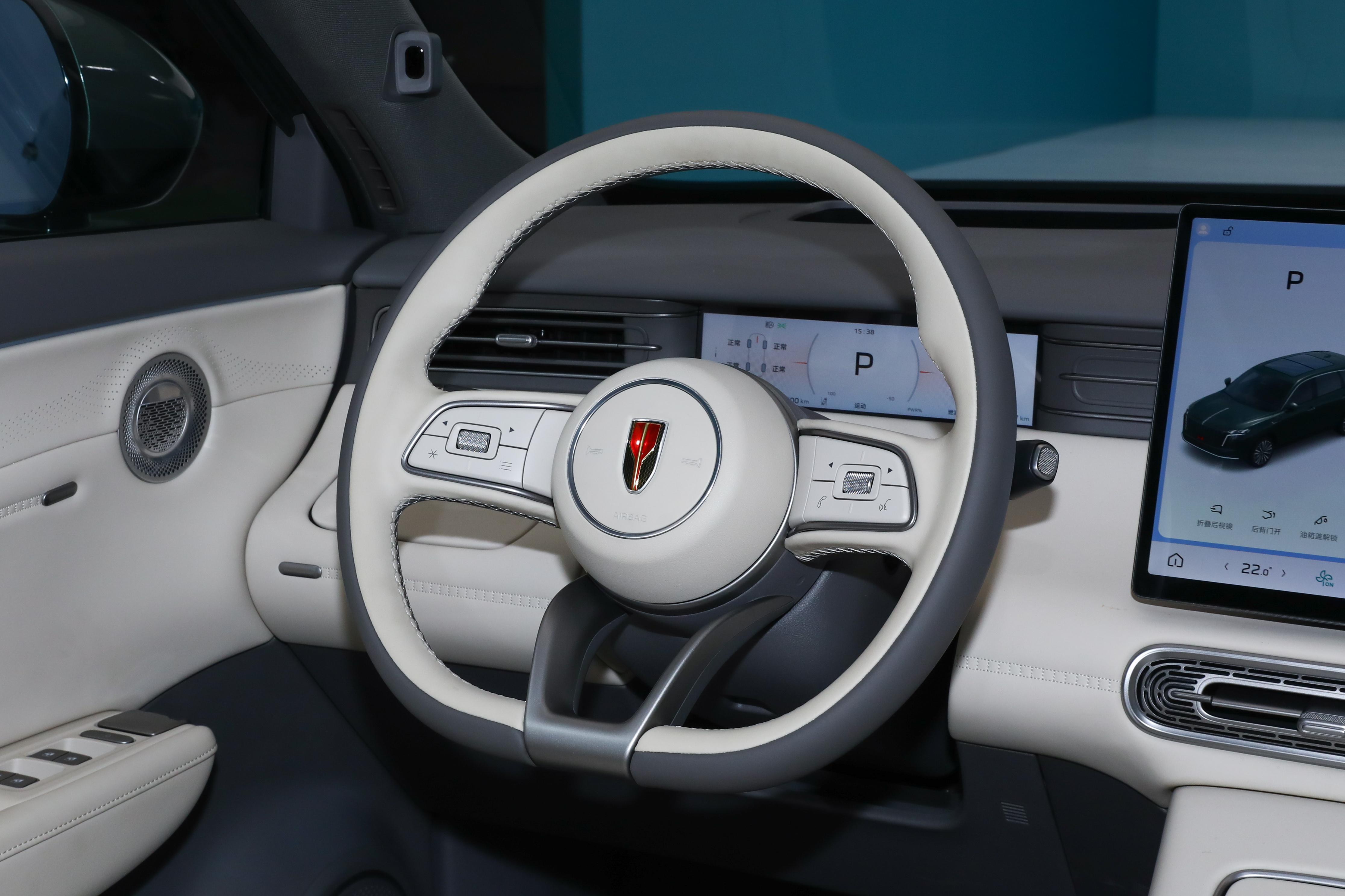 车载冰箱有内置电池好不好__内置冰箱的车