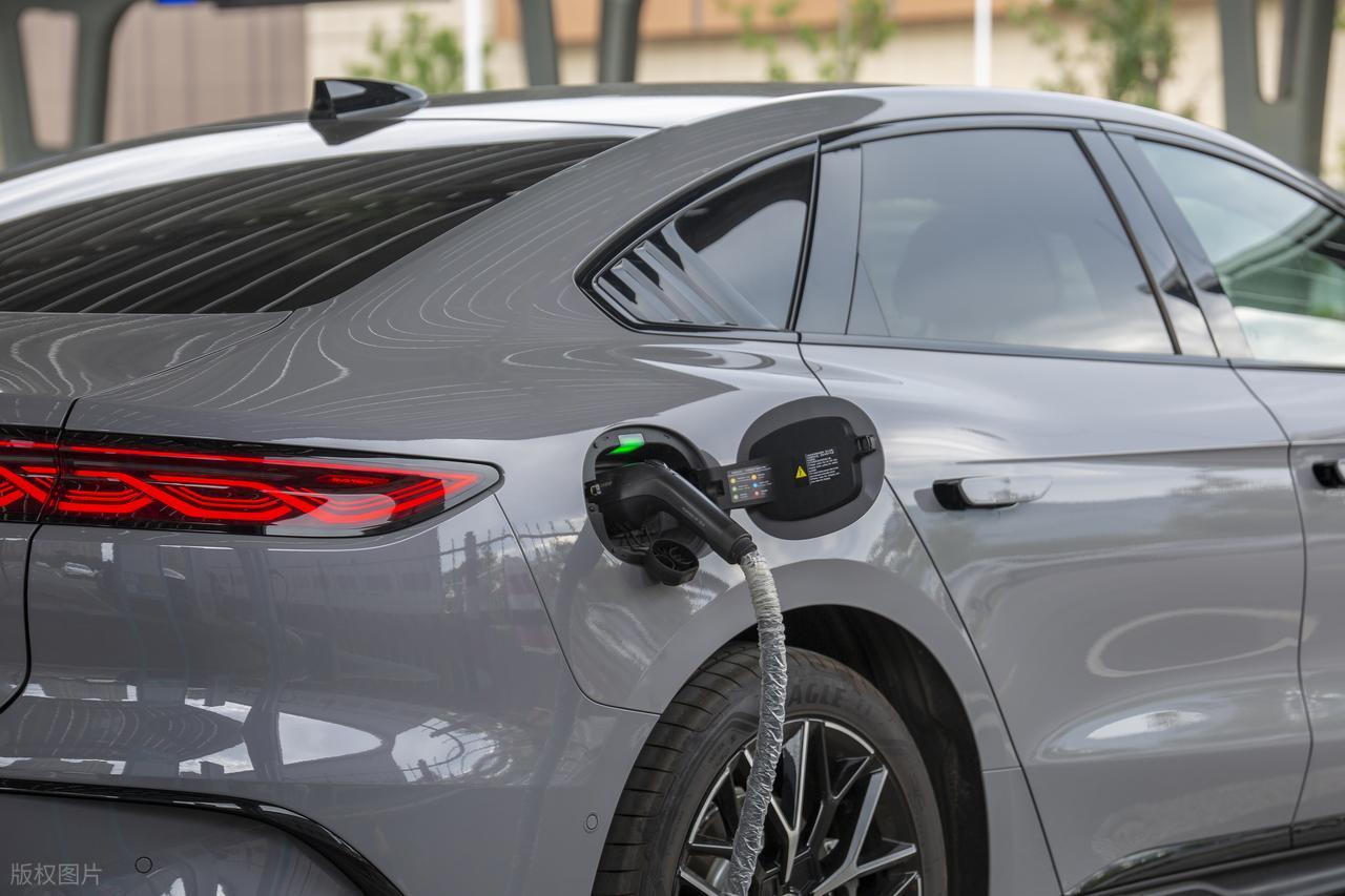 _明年车辆购置税会减免吗_购置税今年会减半吗