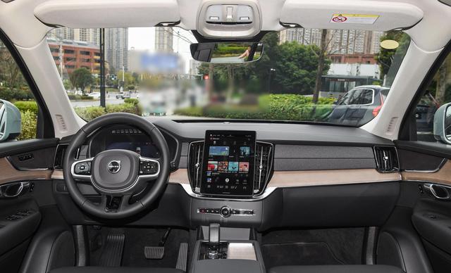 大降价都!沃尔沃XC90直降16万,知识中产也不买单,问题出在哪-有驾