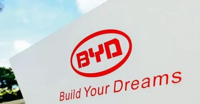 巴菲特清仓比亚迪的原因:他放弃的不是一家企业,而是一个时代-有驾