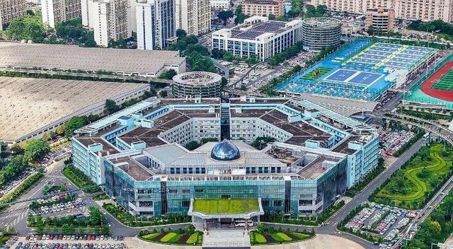 巴菲特清仓比亚迪的原因:他放弃的不是一家企业,而是一个时代-有驾