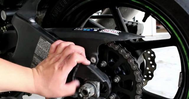 2000年文明镇一老板和我打赌四冲程125时规链条裁成96节，最终结果让所有人都大吃一惊，至今成了镇上热议的话题-有驾