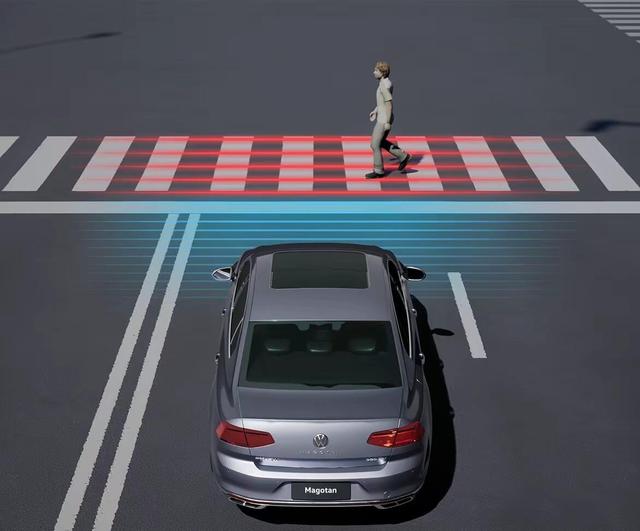 迈腾3000万纪念版来袭！L2智驾+380TSI，B级车市要变？-有驾