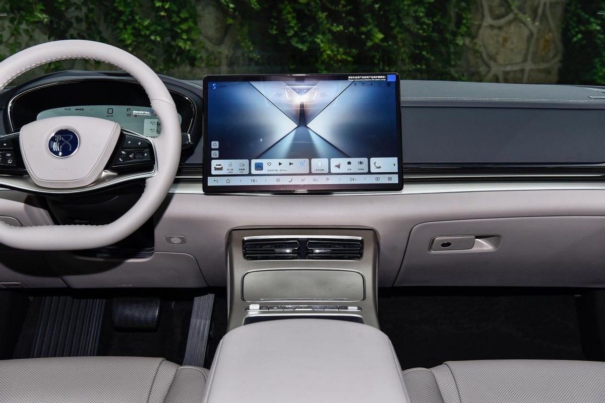 _比亚迪汉第一批车主用车感受_第一代比亚迪汉