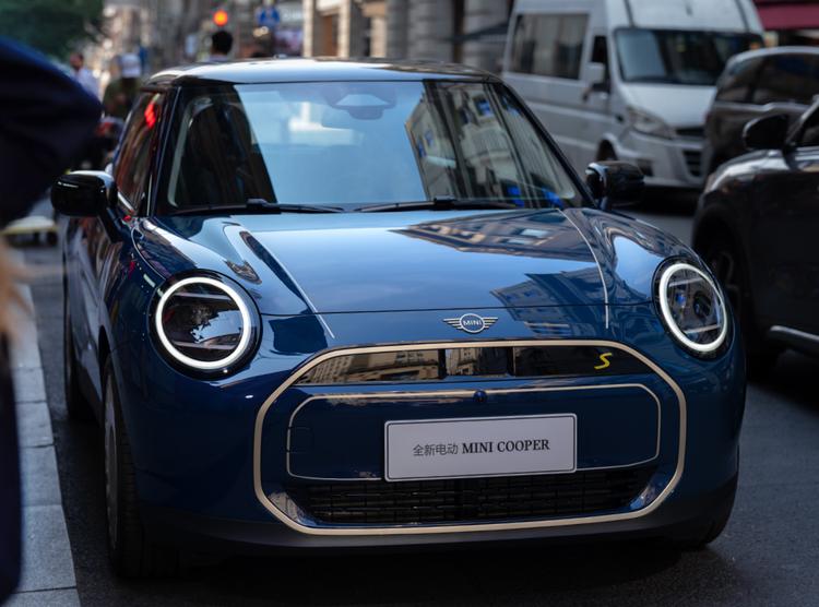 宝马涨价__宝马官降价格对比表