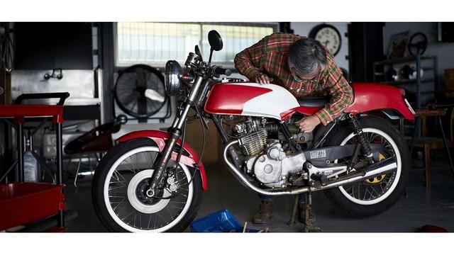 我把摩托车当祖宗供着，结果轮胎第一个躺平了-有驾