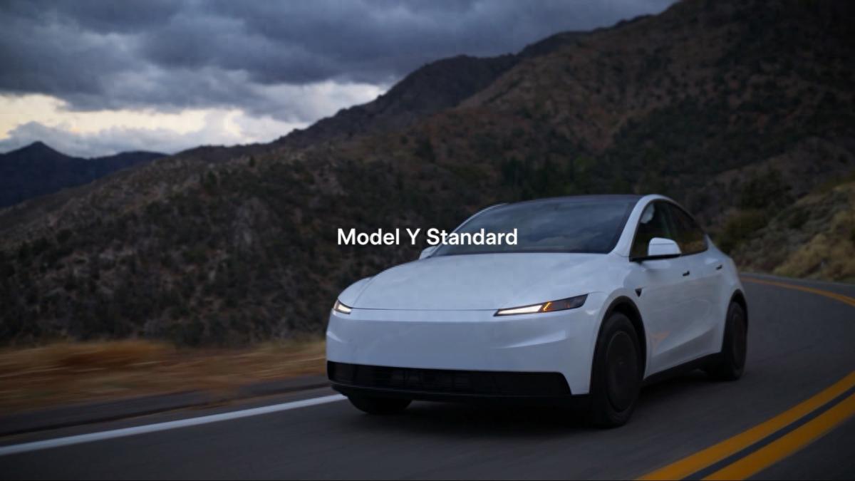 特斯拉廉价Model 3，26万起售，是等它还是冲国产新势力？