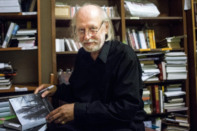 拉斯洛的诺贝尔文学奖，让我们重回卡夫卡的世界