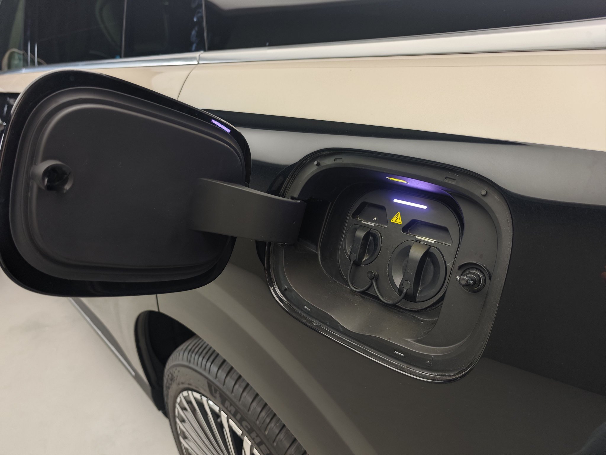 奇瑞风云T11开启预售 预售19.99-26.49万元