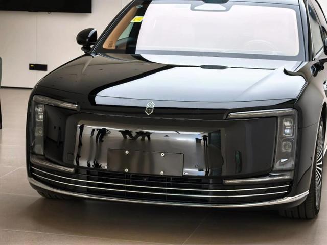 来看9月鸿蒙智行五界各车型详细销量数据，问界M8、M9销量突出成最大赢家，尊界S800逆势领跑70万级市场-有驾