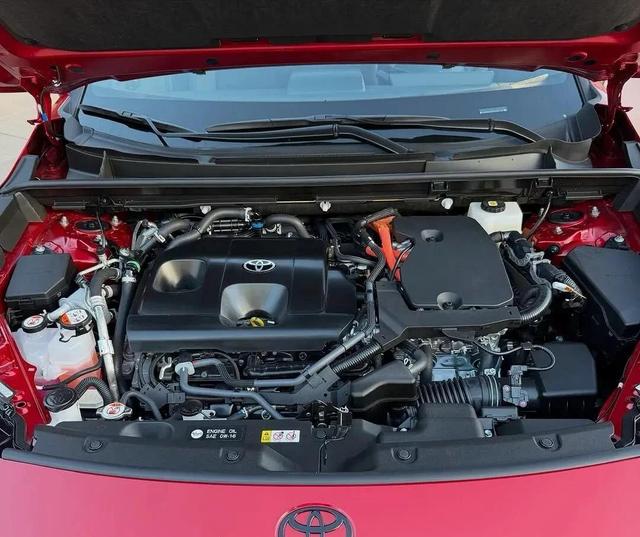 丰田RAV4GR运动版:高颜值与性能能否撼动家用SUV市场?-有驾