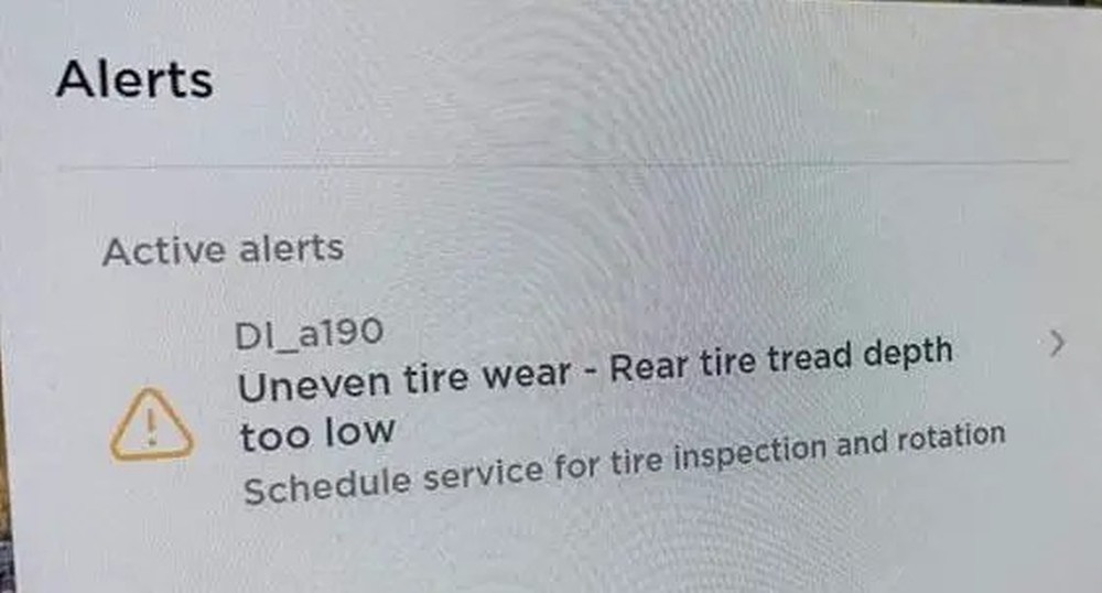 _特斯拉胎压传感器多少钱_特斯拉胎压监测灯怎么亮了