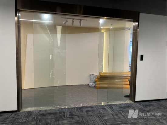 知名富二代创立的明星机器人公司，突然解散，公众号内容已清空！成立不到半年已融资数亿元，研发阵容豪华__知名富二代创立的明星机器人公司，突然解散，公众号内容已清空！成立不到半年已融资数亿元，研发阵容豪华