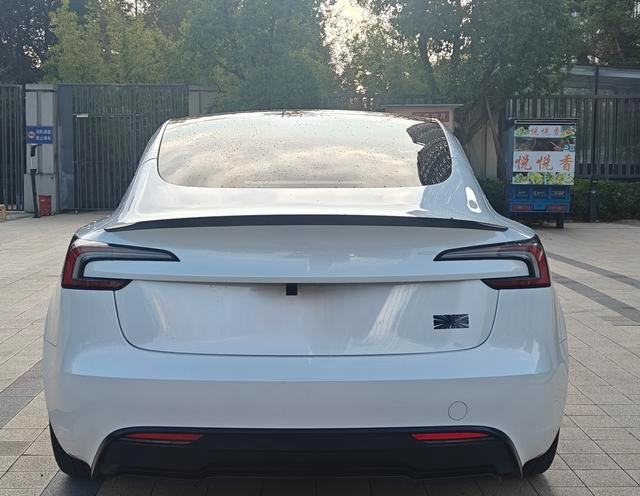 百公里加速仅需3。1秒！准新款特斯拉 Model 3，28。8万元尽享速度与激情？-有驾