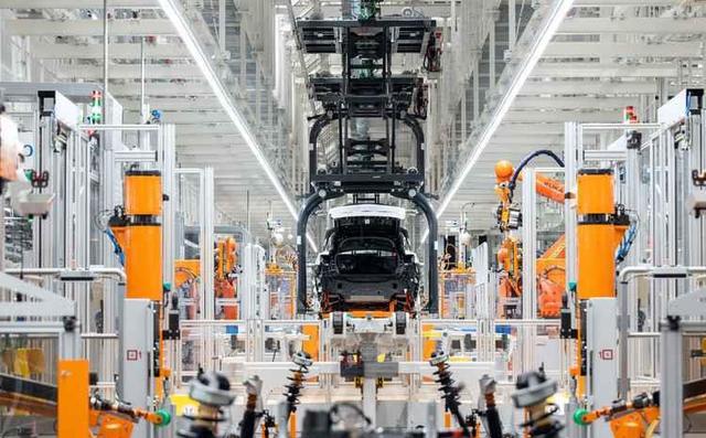 中国新能源车辆出口激增九成，中东愿多付四成争购，背后隐藏玄机-有驾