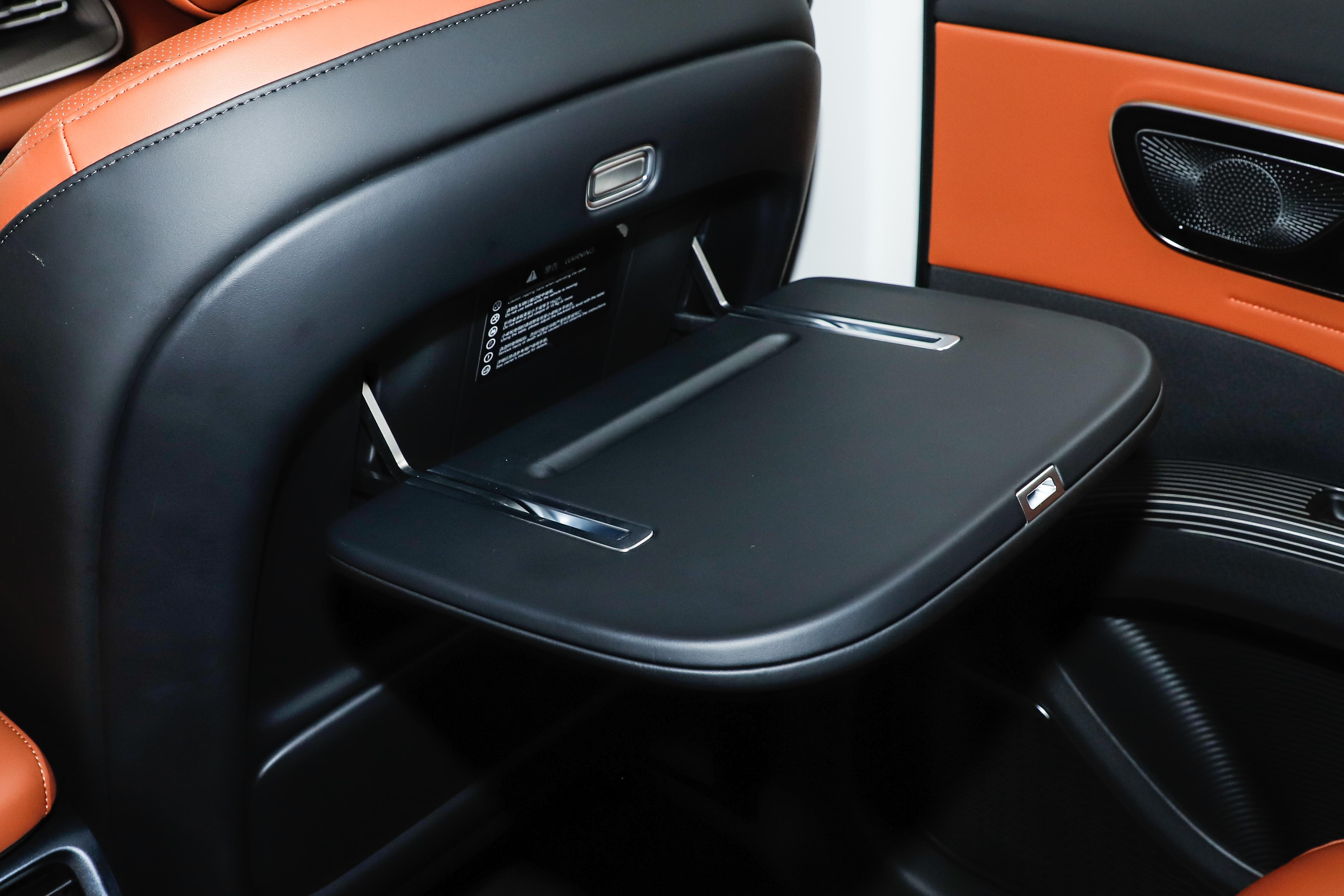 奇瑞前脸和后脸一样是哪款_奇瑞家族前脸_