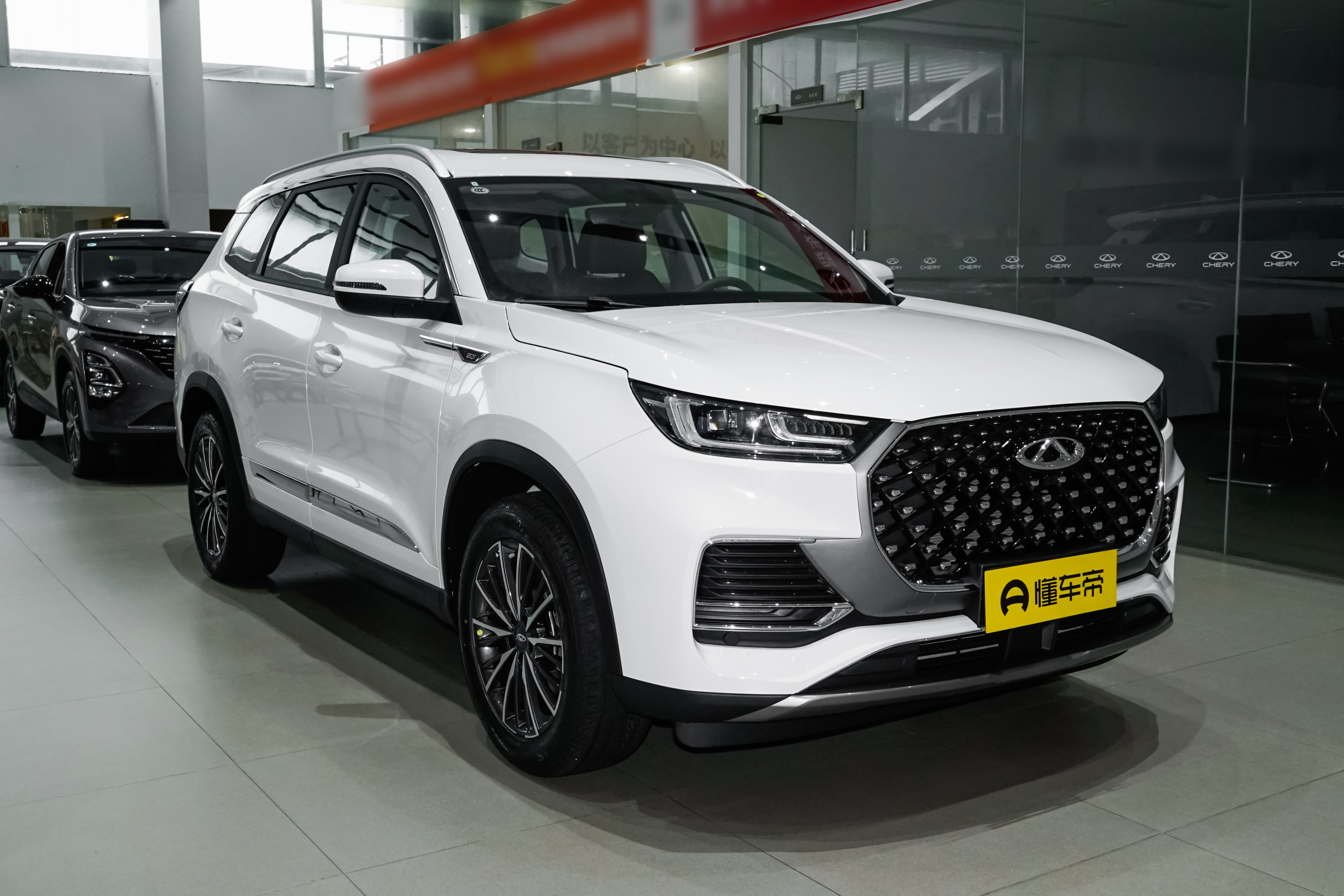 奇瑞家族前脸__奇瑞前脸和后脸一样是哪款