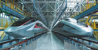 CR450动车组样车跑出453公里时速