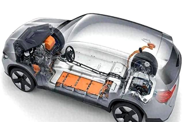 开了3年混动车,换了油车,终于明白,为啥车主都后悔了