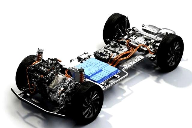 开了3年混动车，换了油车，终于明白，为啥车主都后悔了-有驾