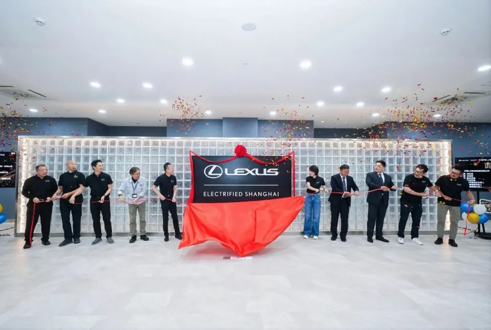 雷克萨斯在中国，有新进展