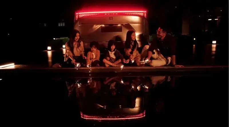 别克至境世家空间信息公布行业首创330mm超长电动滑轨_别克至境世家空间信息公布行业首创330mm超长电动滑轨_