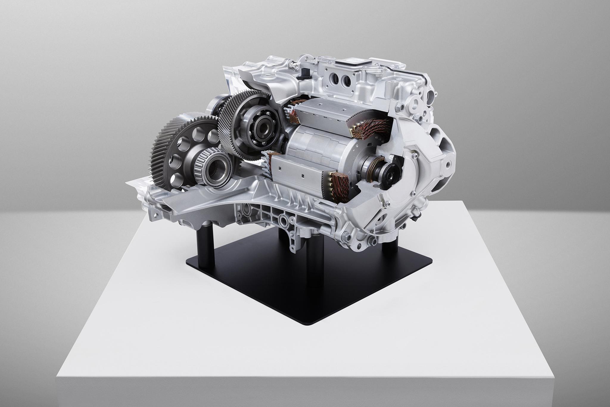 经常跑高速,老司机为你推荐两款,动力强、安全性高,稳如高铁!_经常跑高速,老司机为你推荐两款,动力强、安全性高,稳如高铁!_