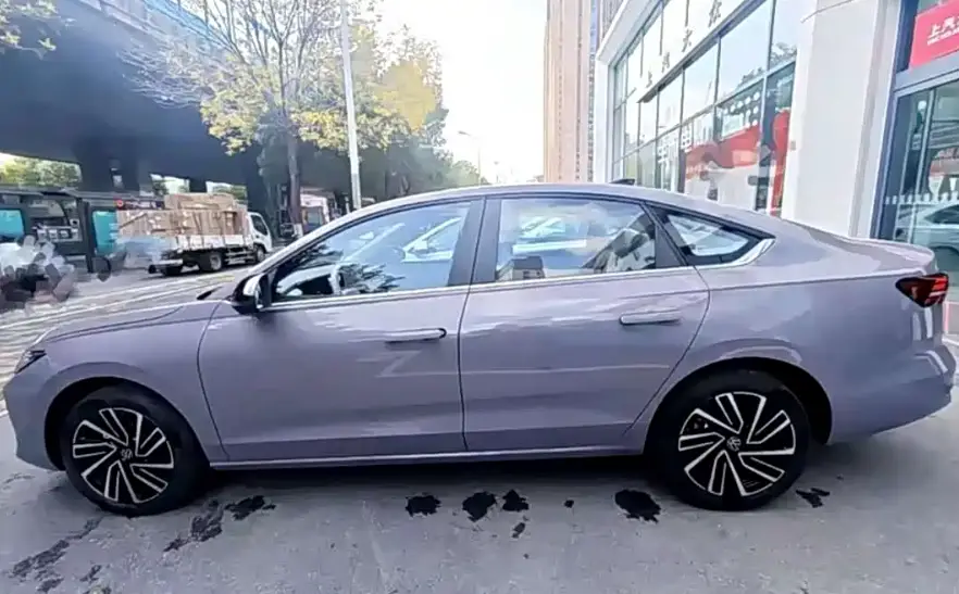 全新朗逸Pro实车最新消息：尺寸加长，或价格不变