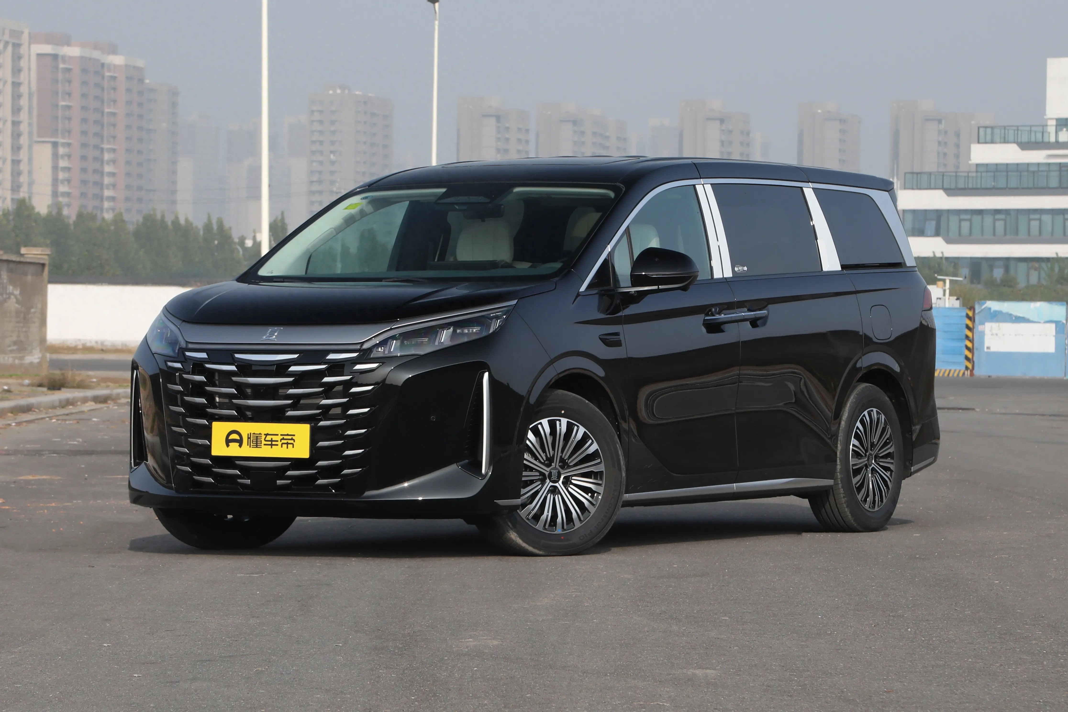 新车｜中大型MPV/现款24.98万元起 2026款比亚迪夏将于11月4日上市