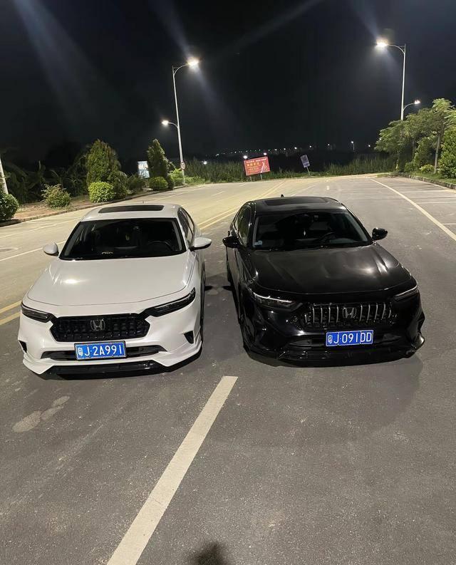 白色优雅黑色沉稳，英仕派的双面格调-有驾