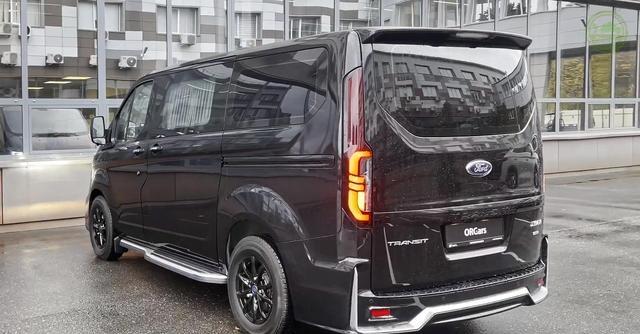 2026款福特全顺大变身！豪华MPV市场要变天？GL8们瑟瑟发抖了！-有驾