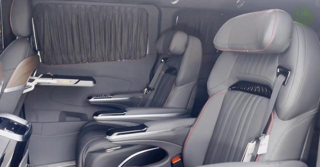 2026款福特全顺大变身！豪华MPV市场要变天？GL8们瑟瑟发抖了！-有驾