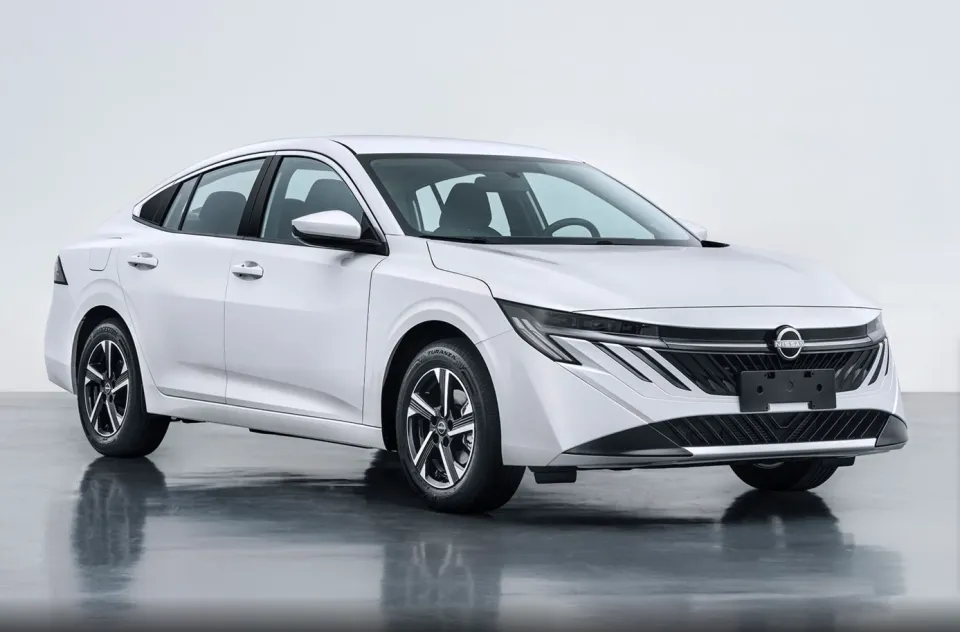 新版轩逸设计挺炫酷，年轻感觉是有了，祖传1.6L自吸依然能打？