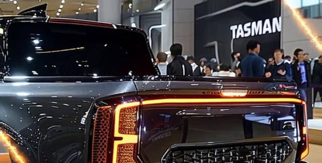 韩系硬派皮卡首发！起亚Tasman搭载4.0L V8，涉水深度700mm-有驾