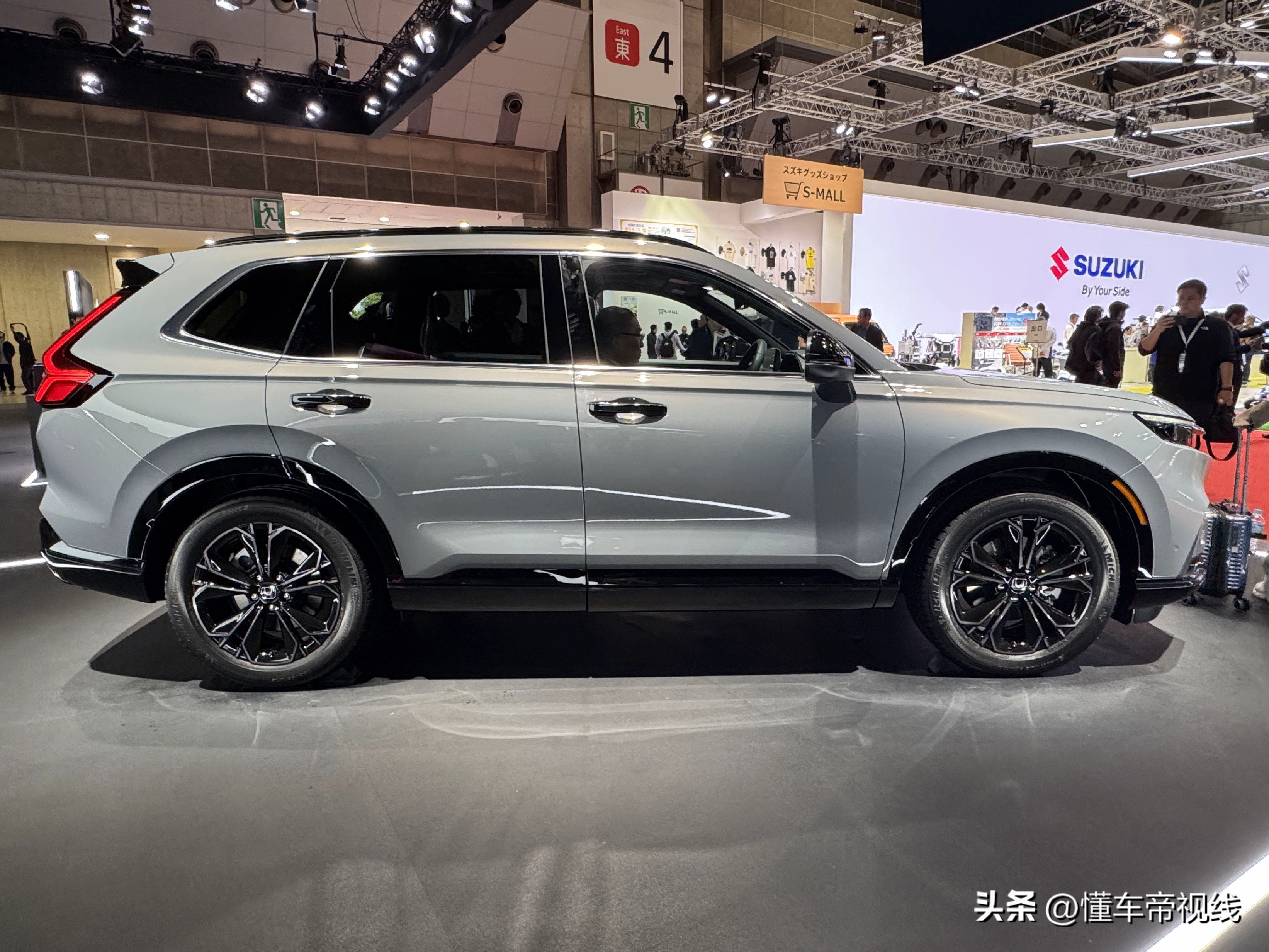 本田suv车型油电混合黑色_本田黑色车型大全_