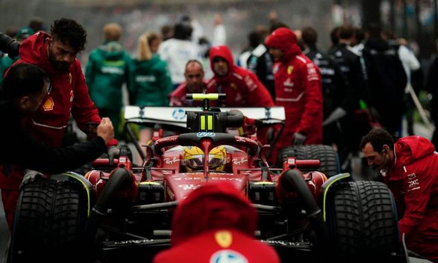 法拉利最近十年只拿了二十四个分站冠军,今年却一个也没有,勒克莱尔开着SF-25依然难改颓势-有驾