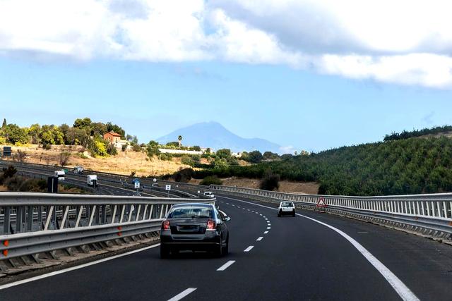 2025年10月起，全国各地高速公路的收费标准和价格详情一览