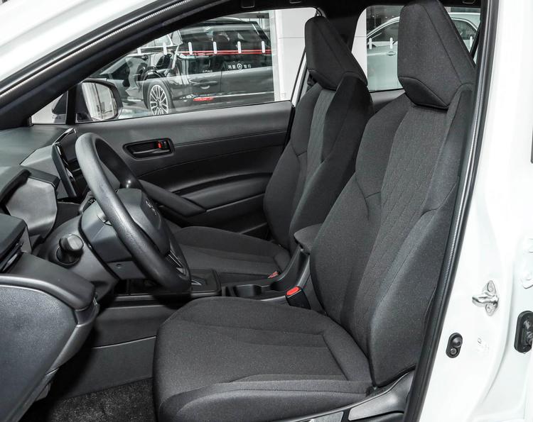 卡罗拉与锐程cc的对比_继续减配？新款卡罗拉锐放上市，又是一片吐槽？_