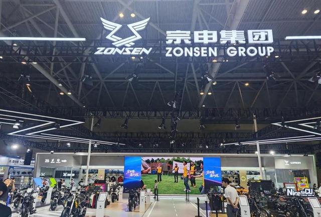 宗申隆鑫强强联手！2025摩博会揭秘智能化摩托车如何颠覆你的骑行体验？-有驾
