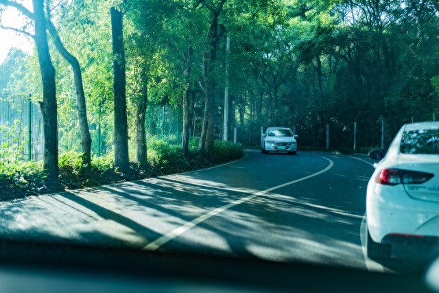 买新能源车，这5个功能才是真刚需，有钱一定上，没钱也咬牙上