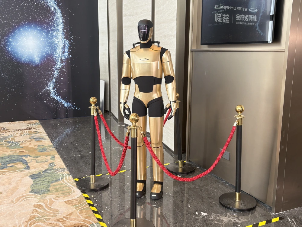 对标Optimus，前特斯拉中国高管成立了一家机器人公司