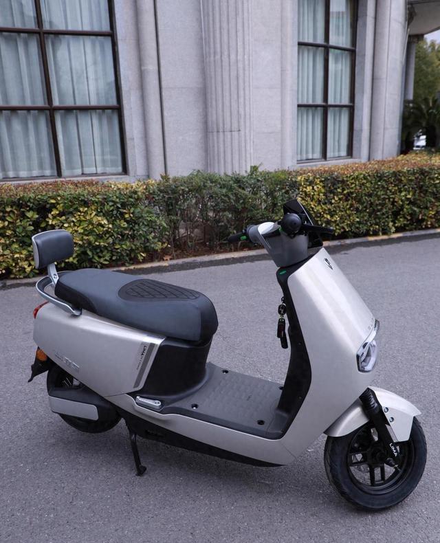 突破续航极限!533公里跨城电动车来了,取代汽车出行已经不远了